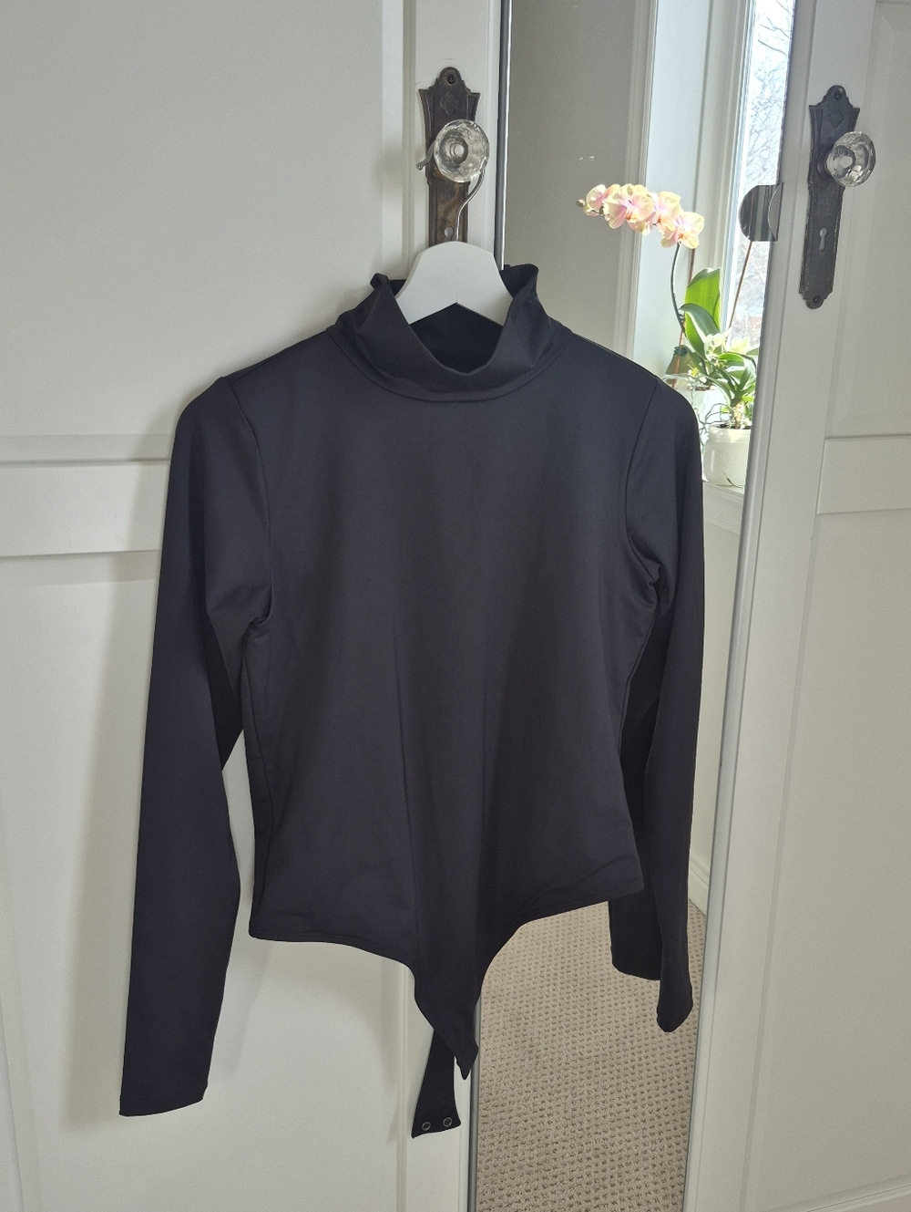 Smash + Tess Long Sleeve Black Turtleneck Bodysuit Small
